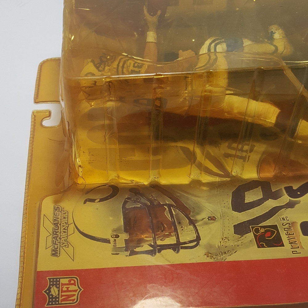 2002 Mcfarlane Figuring Peyton Manning. - image 3